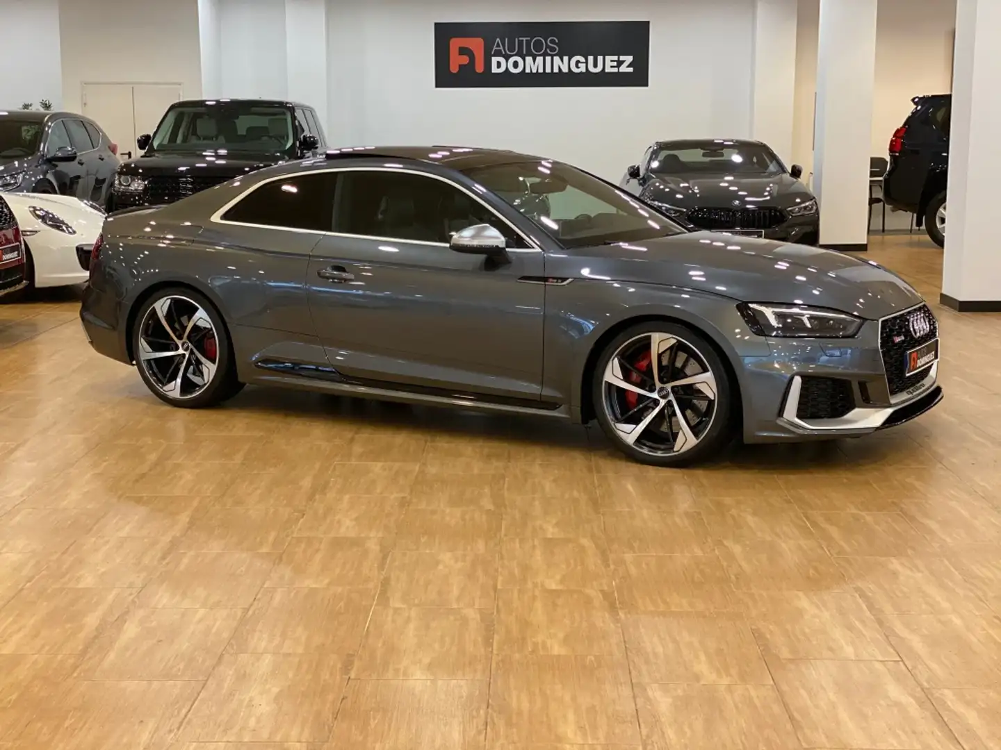 Audi RS5 Coupé 2.9 TFSI quattro Tiptronic Grau - 2
