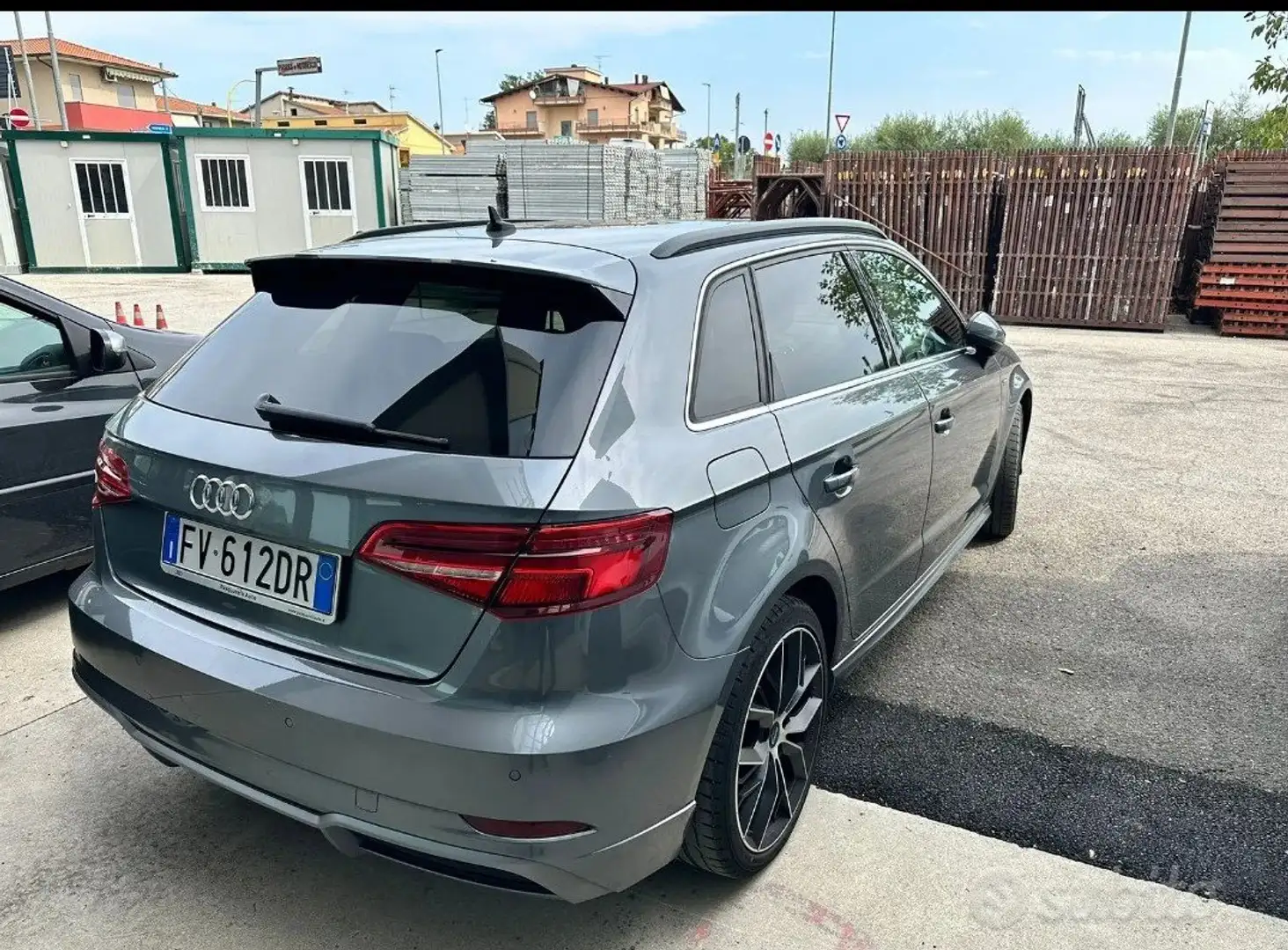 Audi A3 A3 Sportback 35 2.0 tdi Admired 150cv s-tronic Grigio - 2