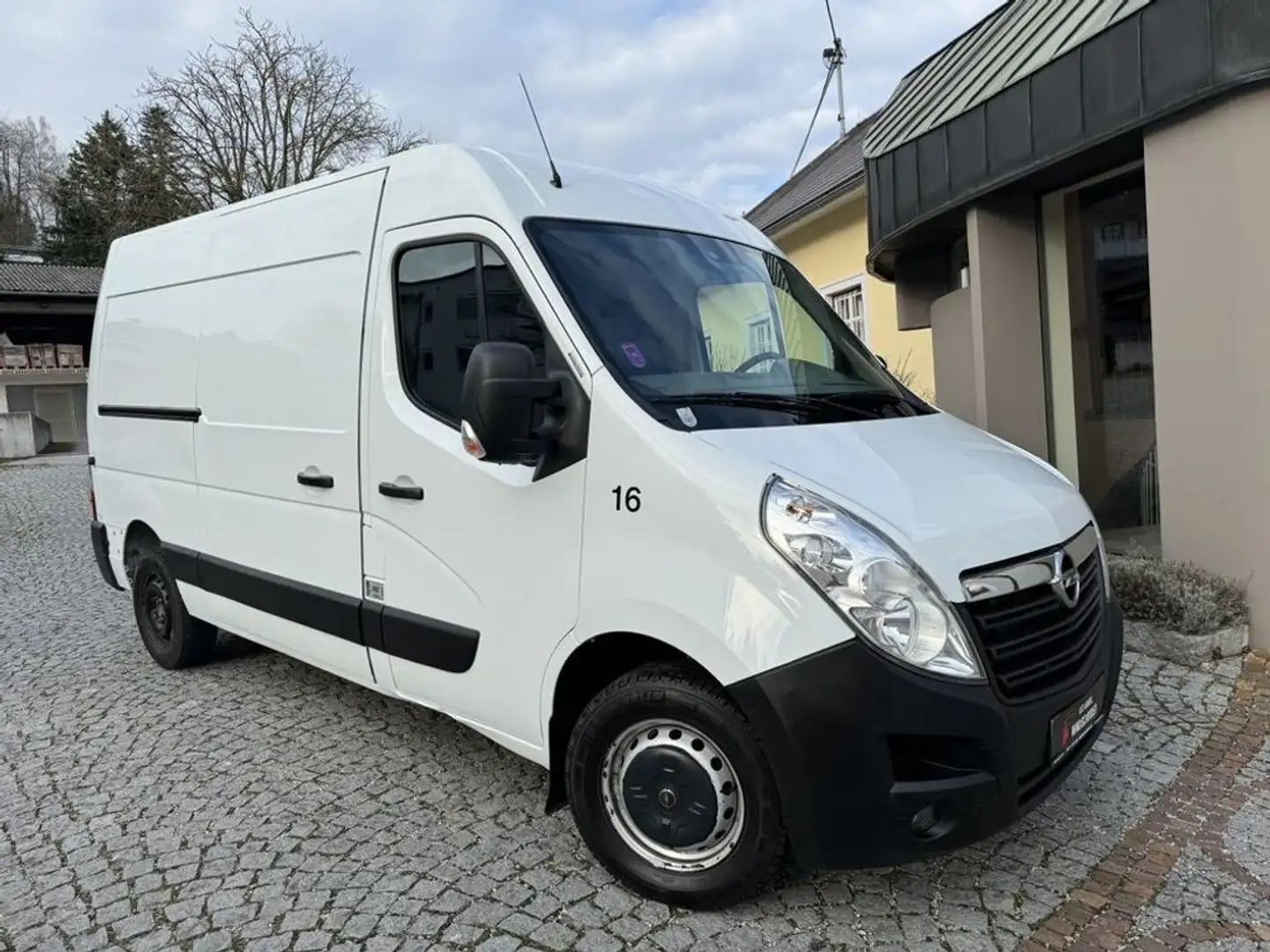 Opel Movano HKa L2H2 3,5t Weiß - 2