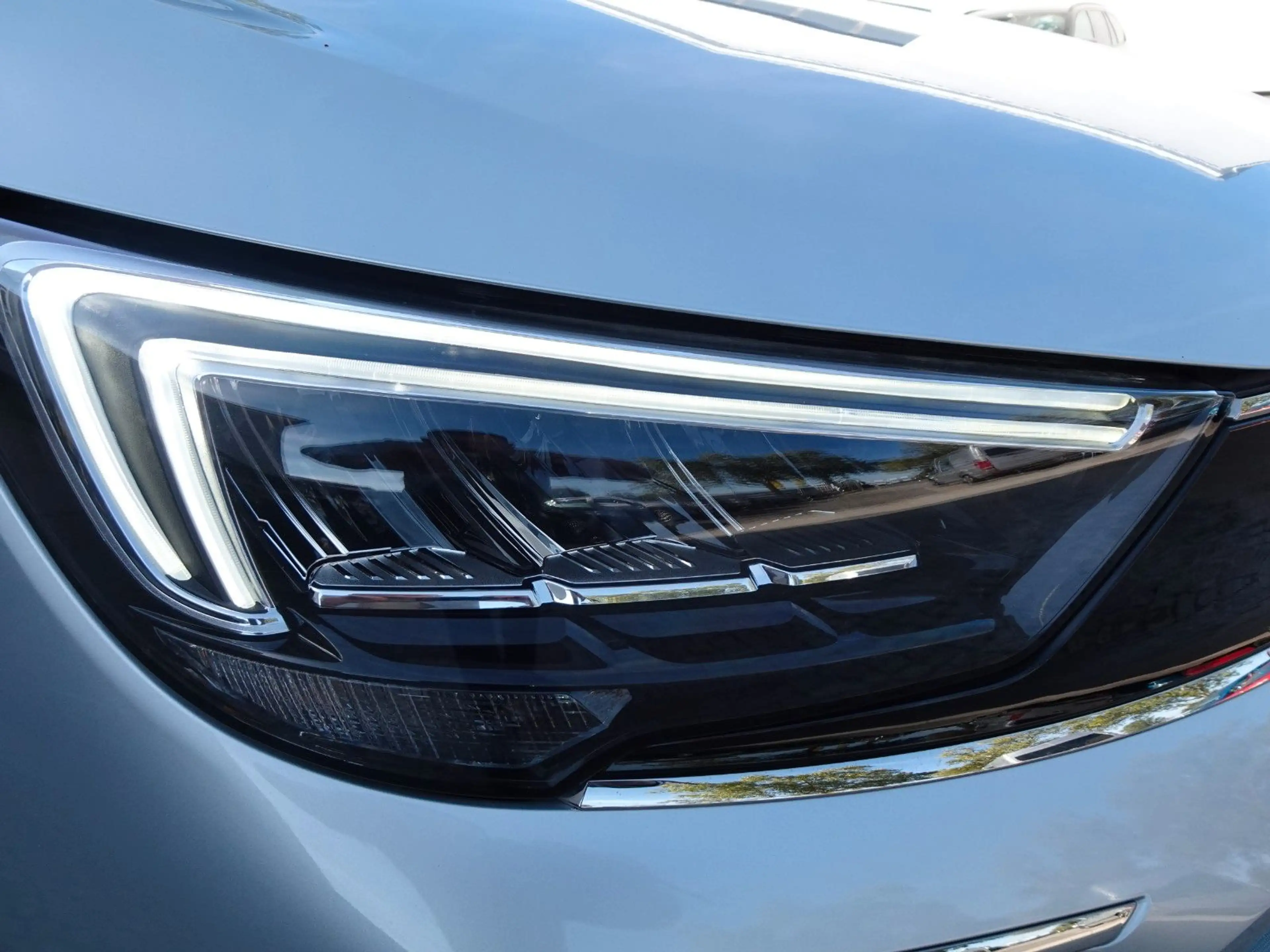 Opel Crossland X Elegance Paket 1.2 81kW, NAV-R.CAM — photo 9