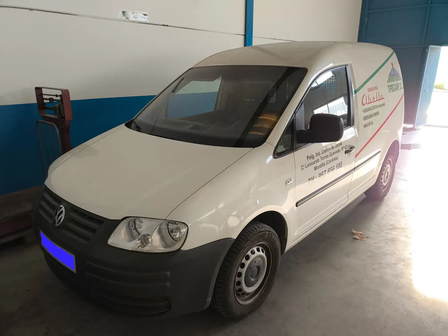 Volkswagen Caddy VC 77 kw 105 cv Blanco - 1