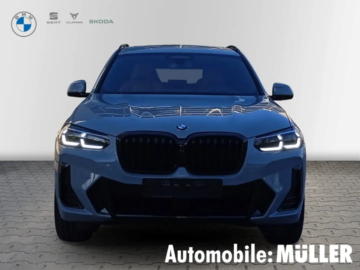 BMW X3 xDrive 30 i M Sport HUD StandHZG El. Panodach Navi Grau - 2