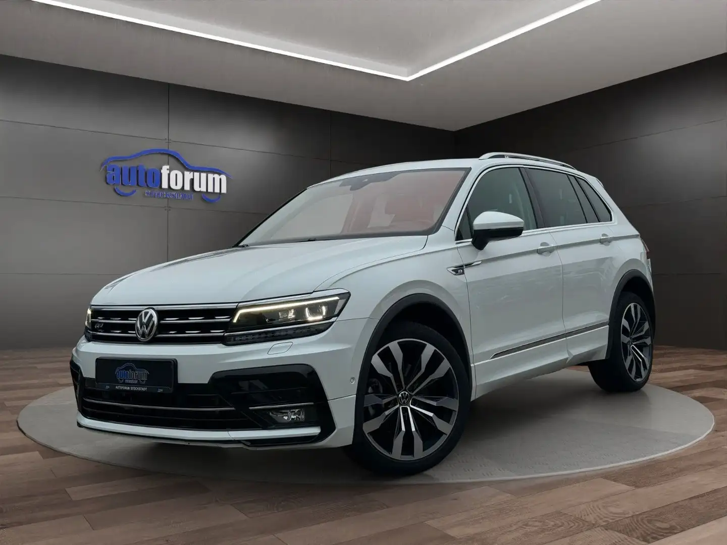 Volkswagen Tiguan 4M R-LINE 1.HAND°ACC°HEAD-UP°KAMERA°DCC Weiß - 1