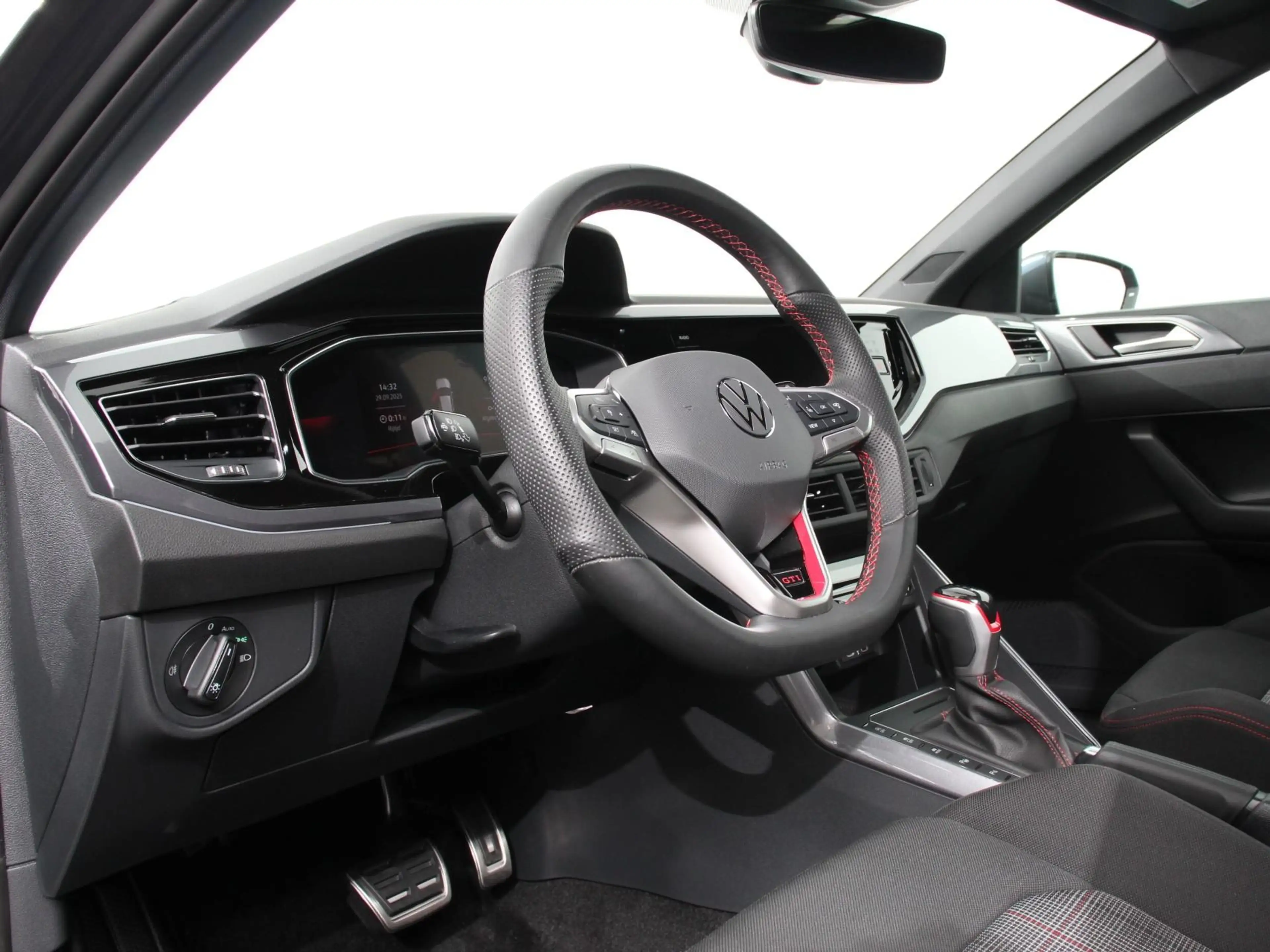 Volkswagen Polo GTI 2.0 TSI 207pk Automaat Digitale Cockpit Navigatie — photo 15