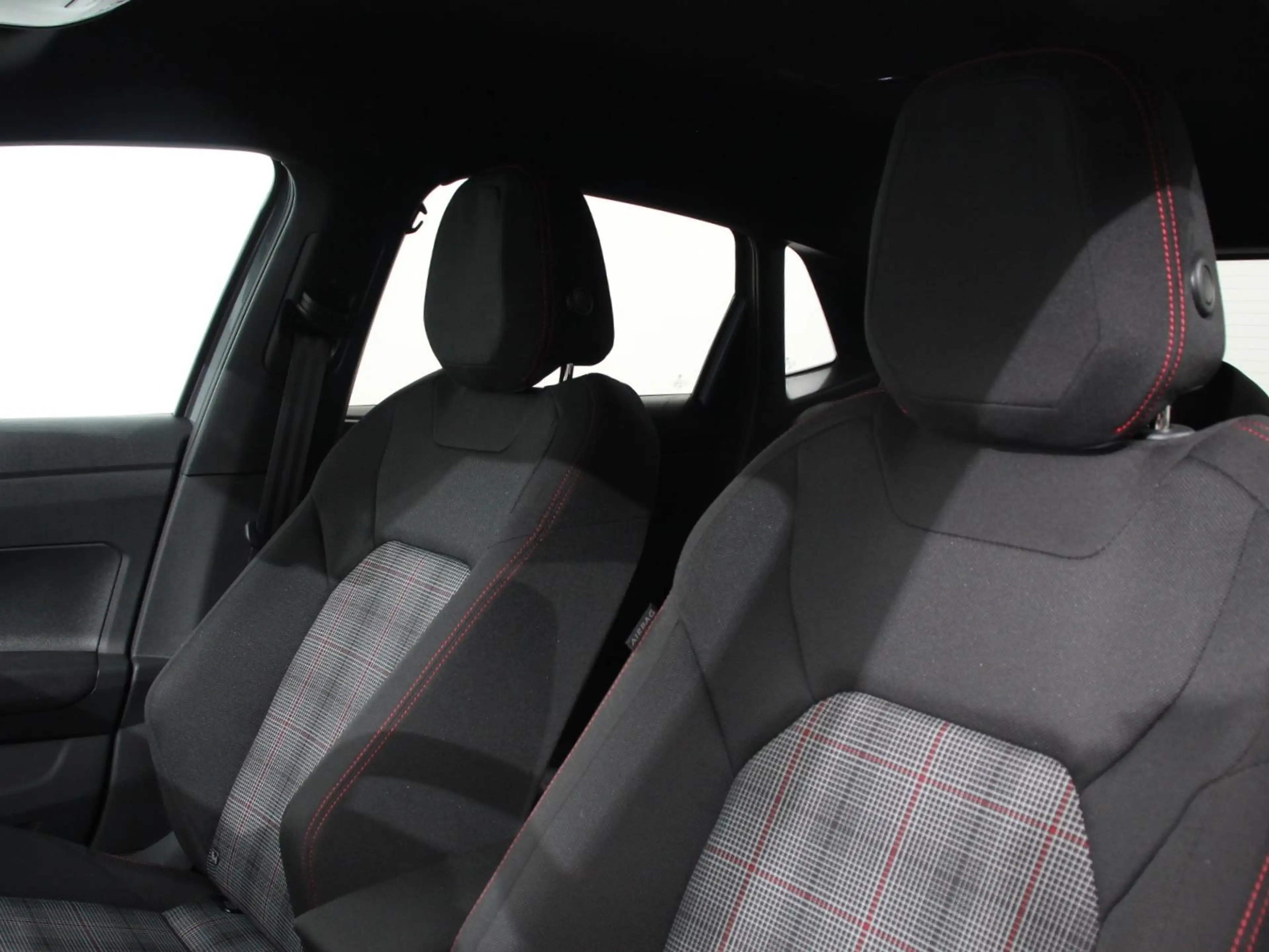 Volkswagen Polo GTI 2.0 TSI 207pk Automaat Digitale Cockpit Navigatie — photo 17
