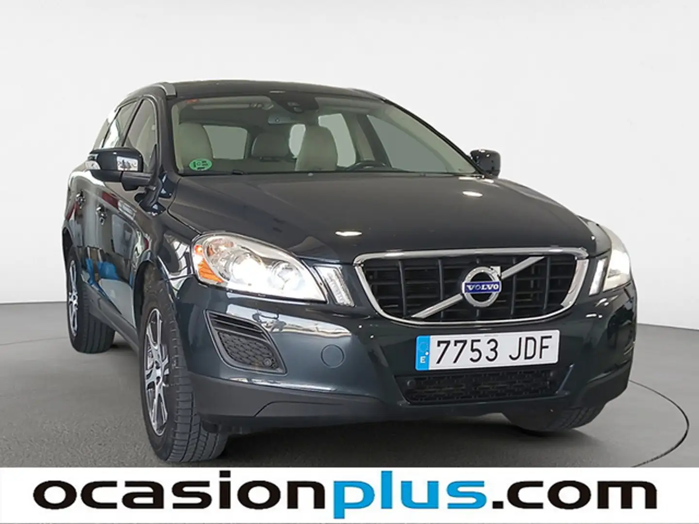 Volvo XC60 T5 Momentum Aut. 245 Gris - 2