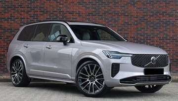 XC90 2.0 T8 Recharge Plug-in Hybrid Plus Dark AWD