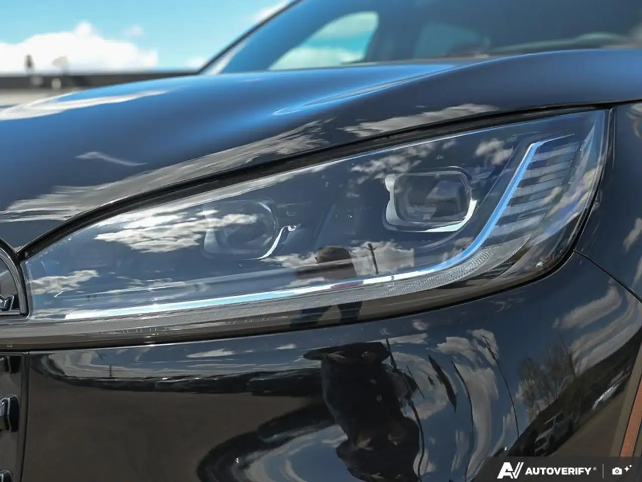 Lincoln Aviator снимка Lincoln Aviator