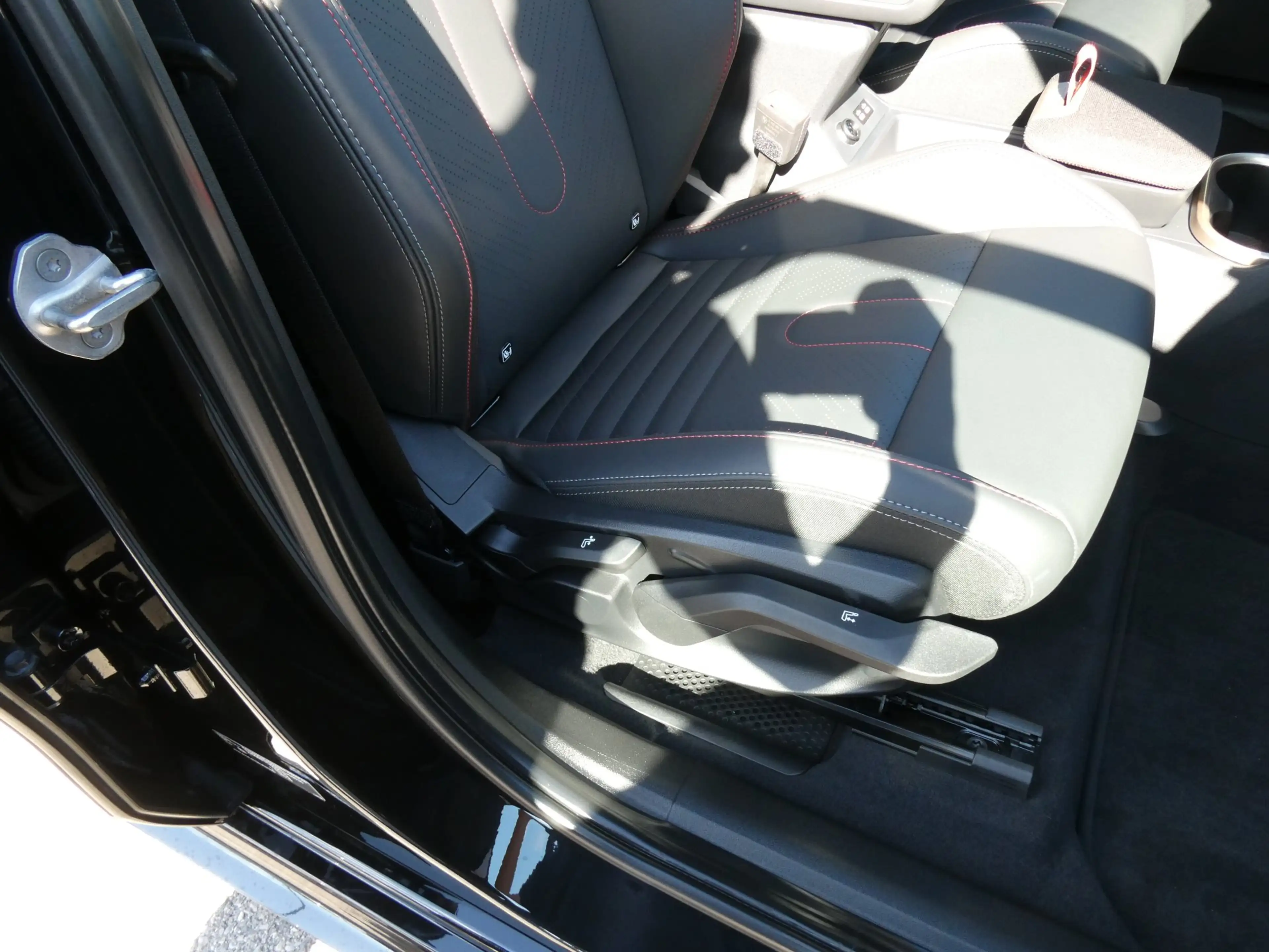 MINI Countryman D — photo 8