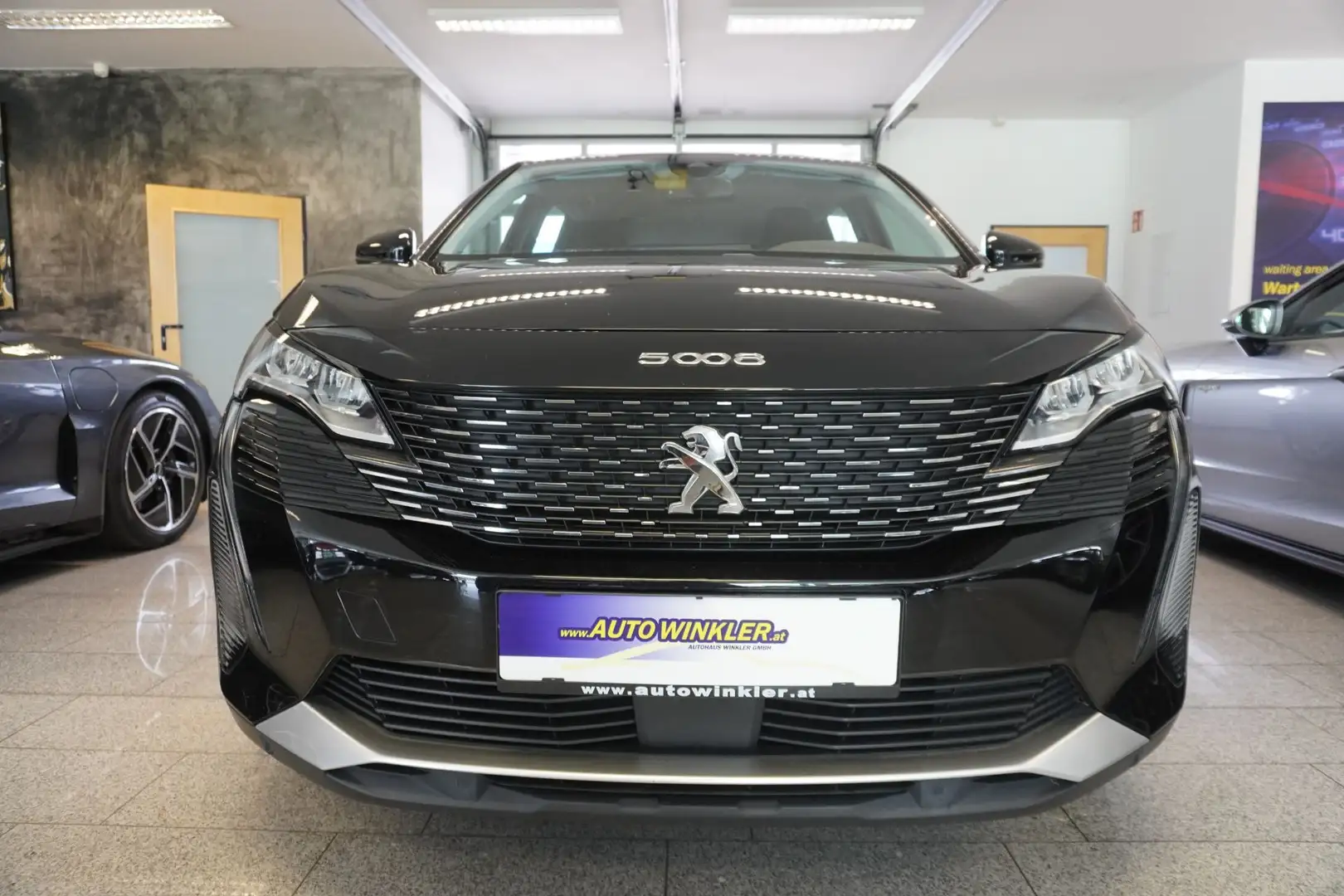 Peugeot 5008 1.2 PureTech 130 Access ECO MY22/7Sitze/Nav Schwarz - 2