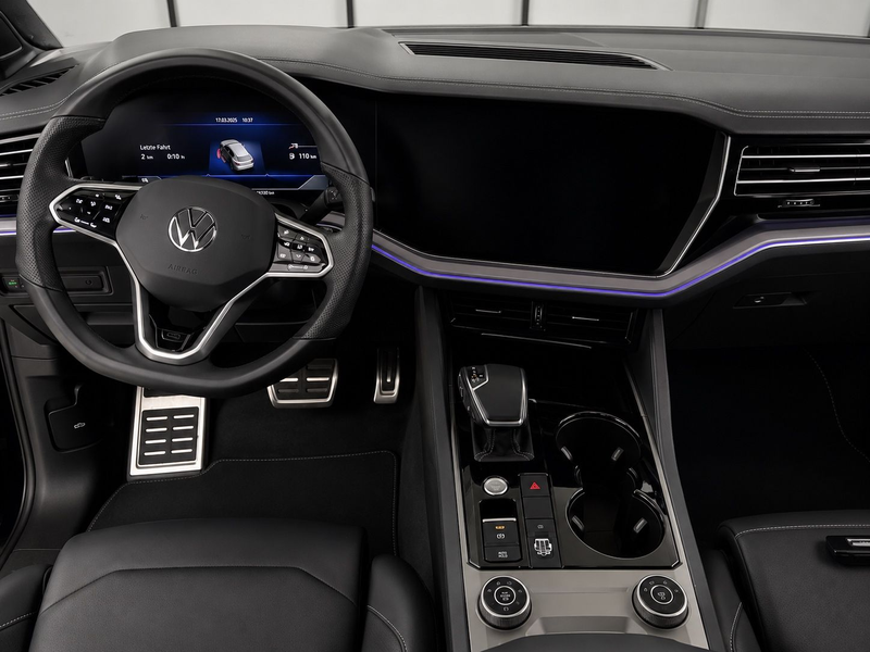 Volkswagen Touareg R-Line 4Motion/AHK/LUFT/KAMERA/PANO/BLAC — photo 4