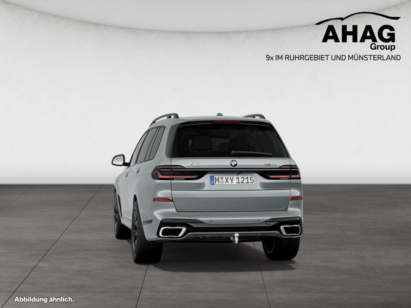 BMW X7 xDrive40i — photo 7