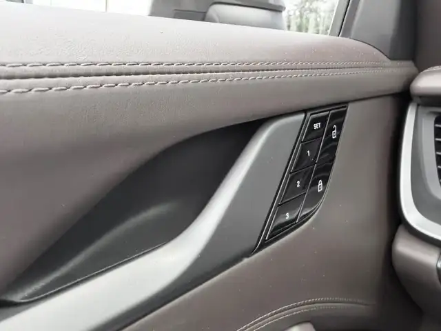 Porsche 992 Carrera 4 Cabrio-einmalige Ausstattung-Garantie Ansicht 46
