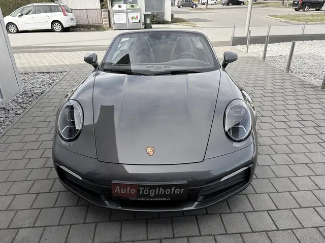 Porsche 992 Carrera 4 Cabrio-einmalige Ausstattung-Garantie Ansicht 41
