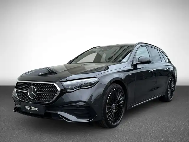 Mercedes-Benz E-Class view 2