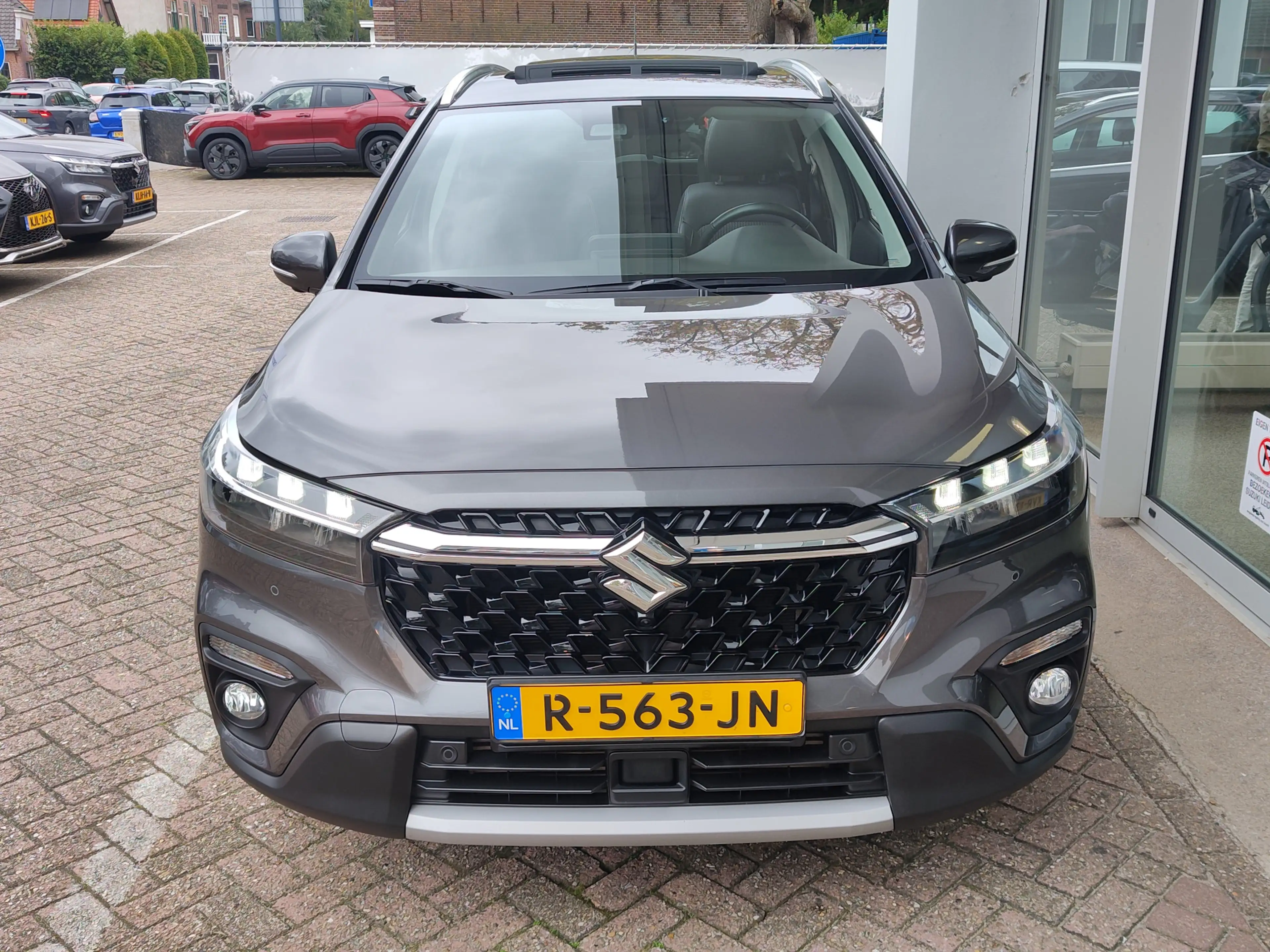 Suzuki S-Cross 1.4 BOOSTERJET STYLE SMART HYBRID AUT. Open dak | — photo 8