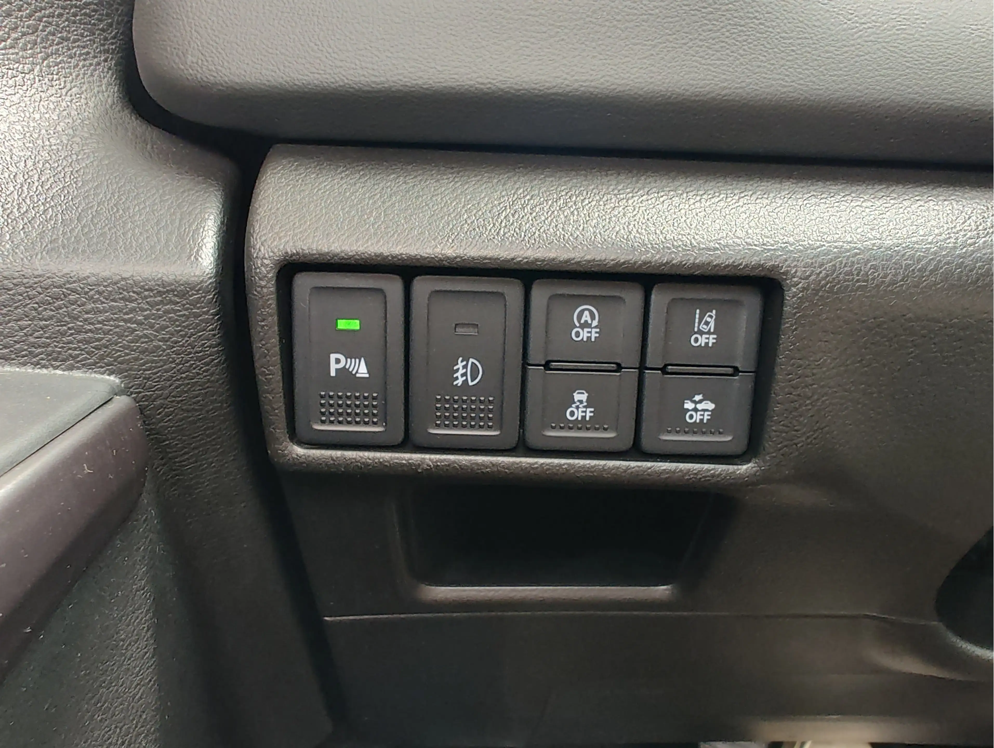 Suzuki S-Cross 1.4 BOOSTERJET STYLE SMART HYBRID AUT. Open dak | — photo 31