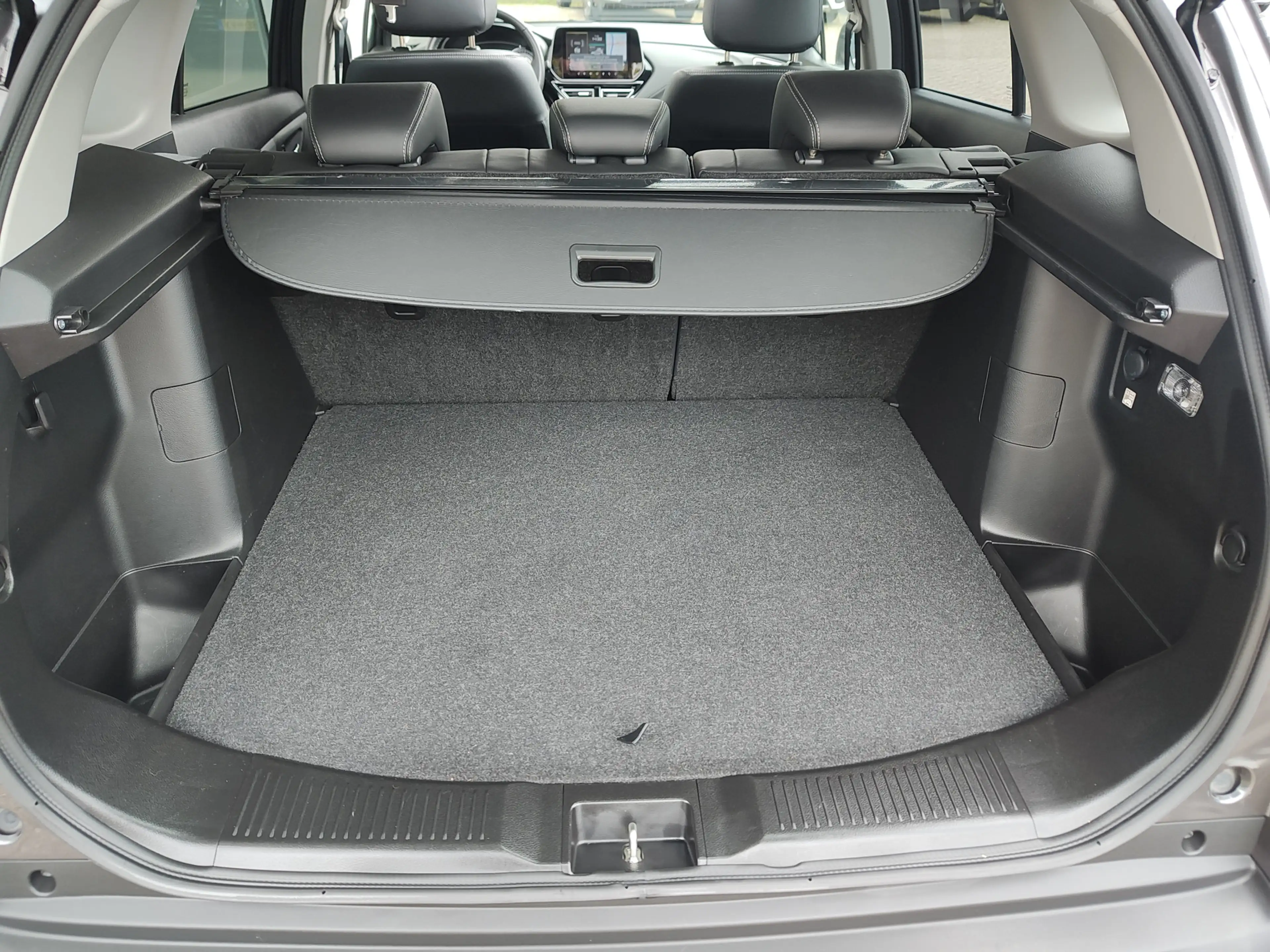 Suzuki S-Cross 1.4 BOOSTERJET STYLE SMART HYBRID AUT. Open dak | — photo 11