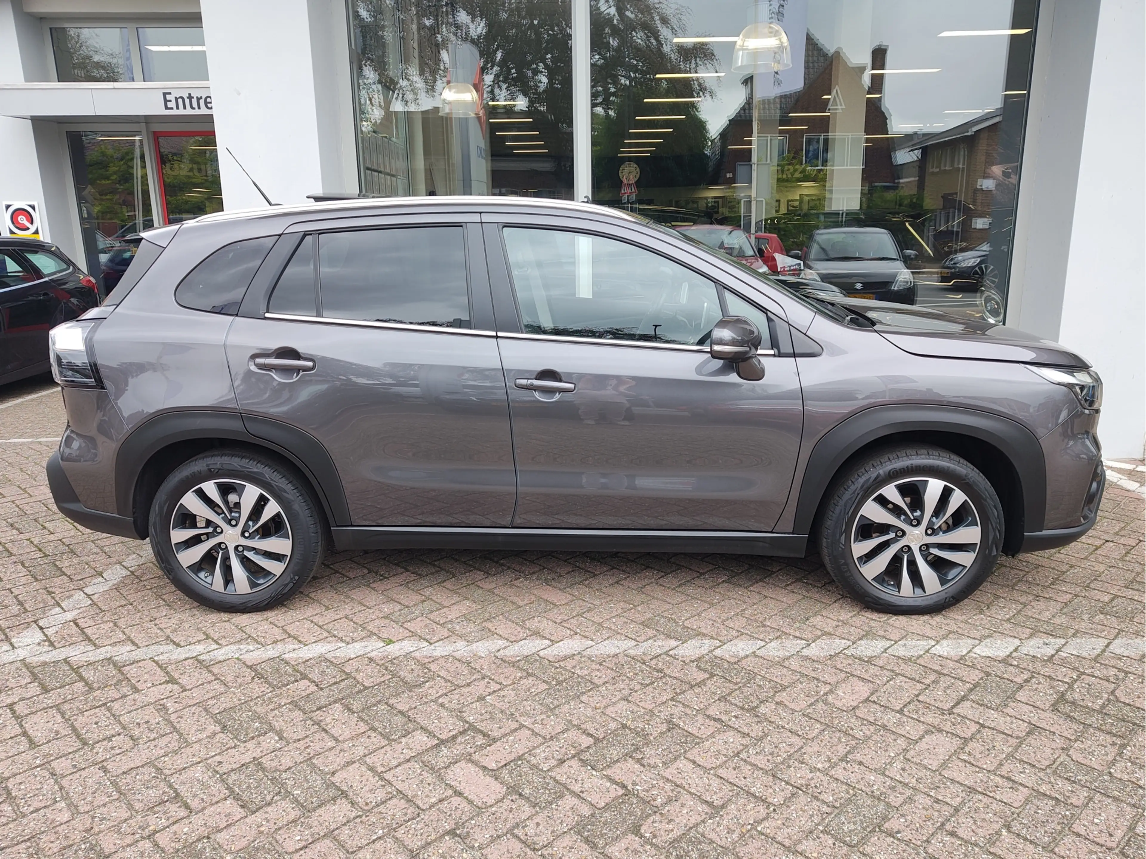 Suzuki S-Cross 1.4 BOOSTERJET STYLE SMART HYBRID AUT. Open dak | — photo 6