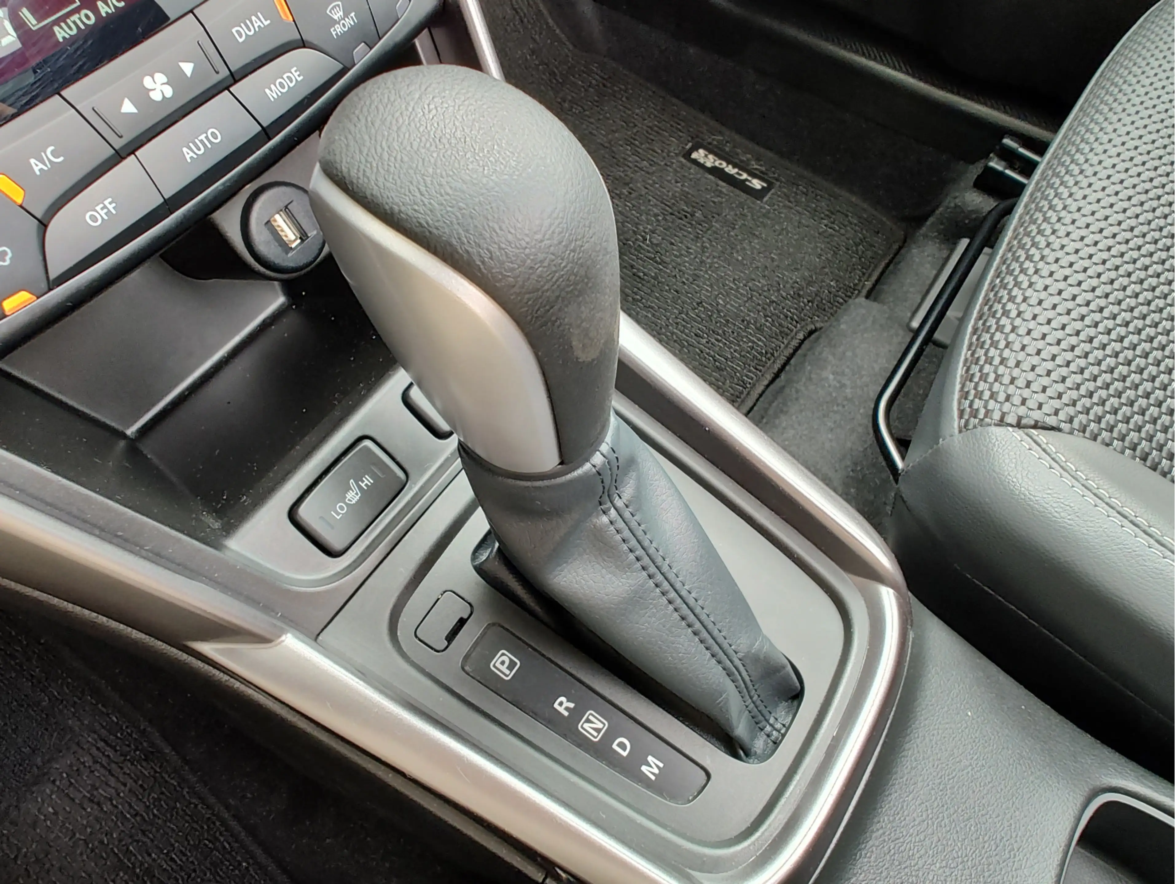 Suzuki S-Cross 1.4 BOOSTERJET STYLE SMART HYBRID AUT. Open dak | — photo 20