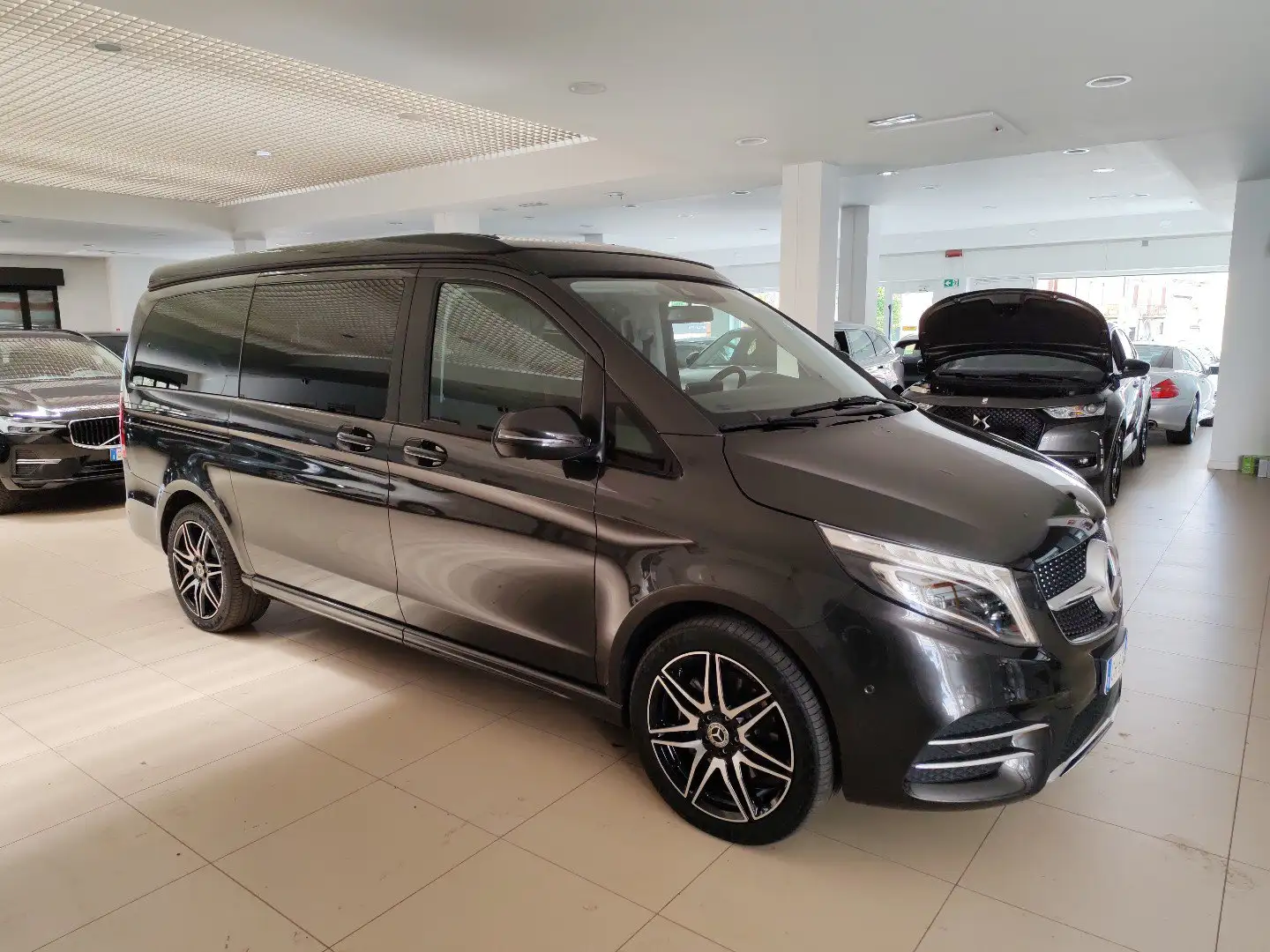 Mercedes-Benz Marco Polo 250d auto 4MATIC Premium AMG Pelle Camera360° Blis Grigio - 2