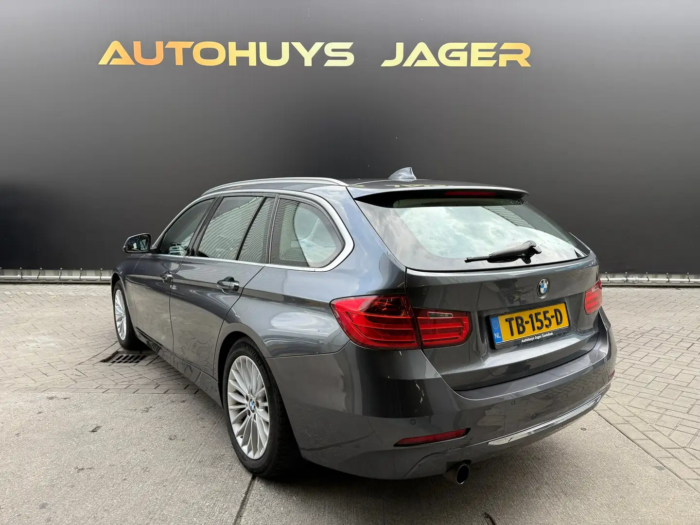 BMW 320 3-serie Touring 320i High Executive|Automaat|Leer| Grau - 2