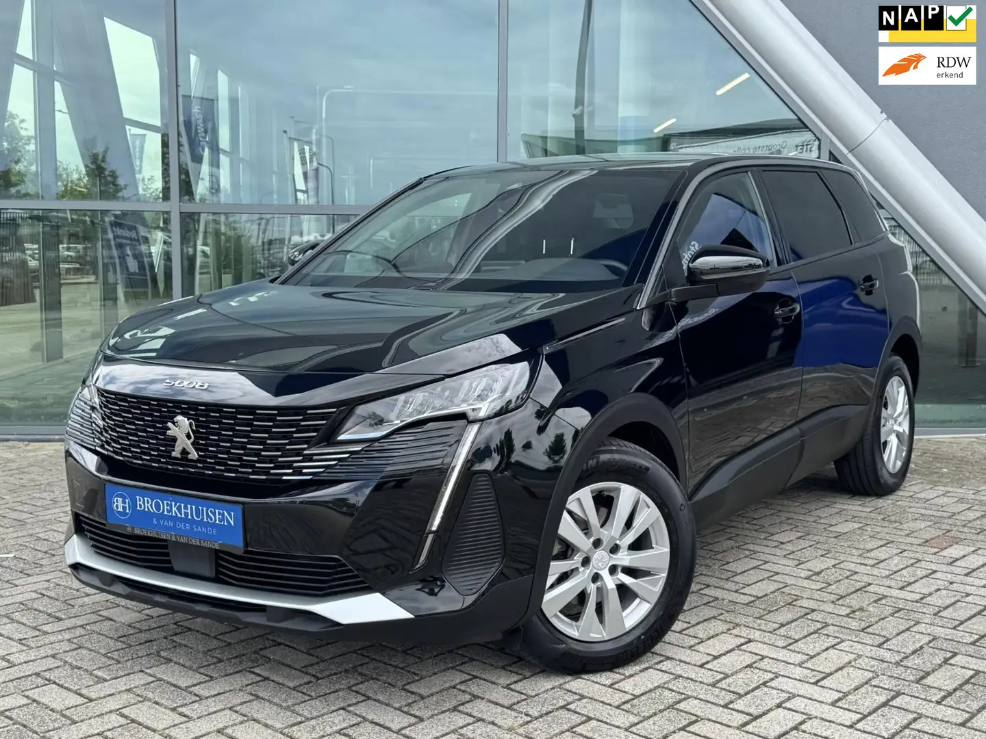 Peugeot 5008 1.2 PureTech 7 Pers. Allure Pack Business 131pk Au Zwart - 1