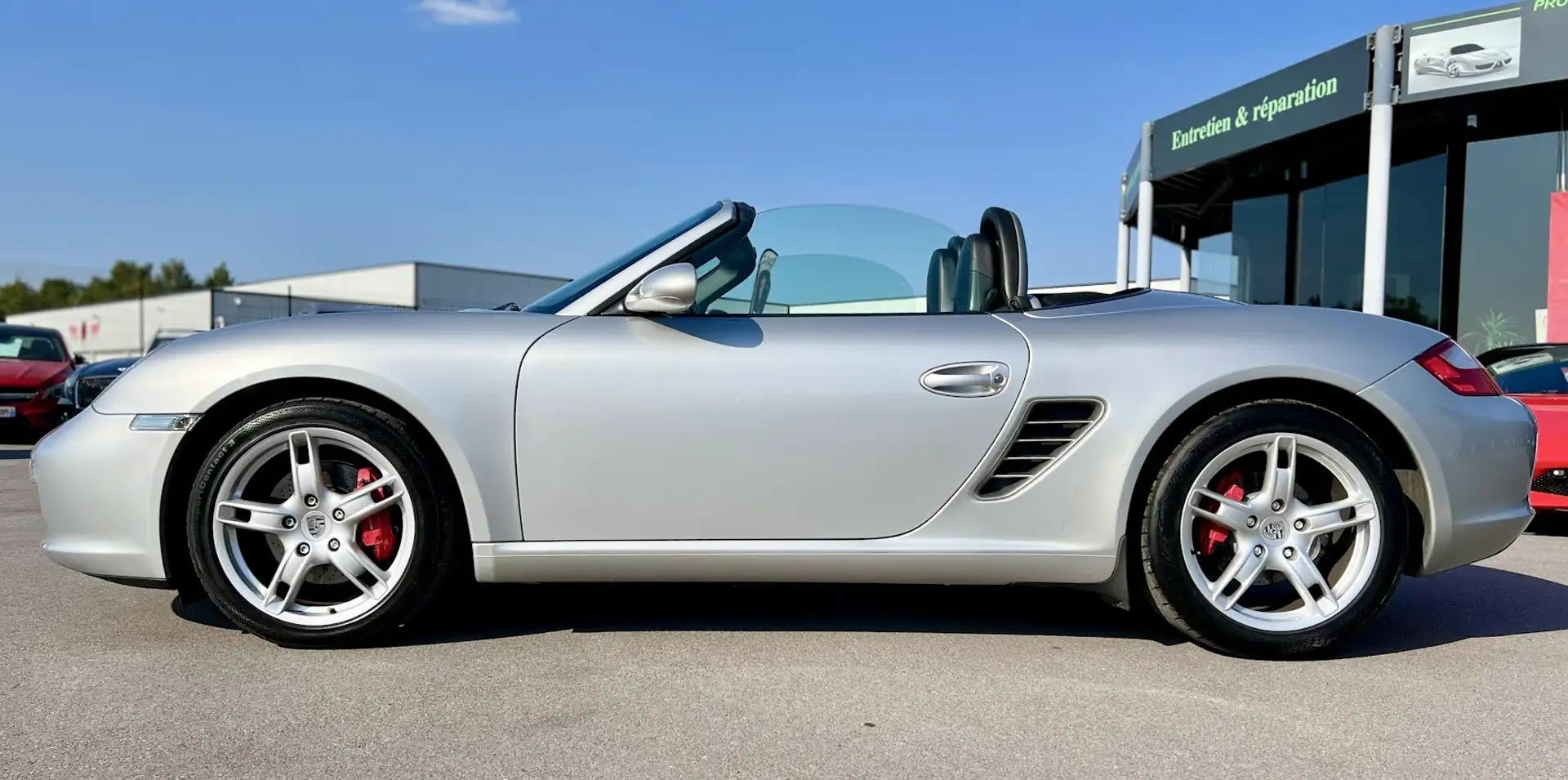 Porsche Boxster S (987) / Flat 6 3.2l 280 CH BVA 5 / Grau - 2