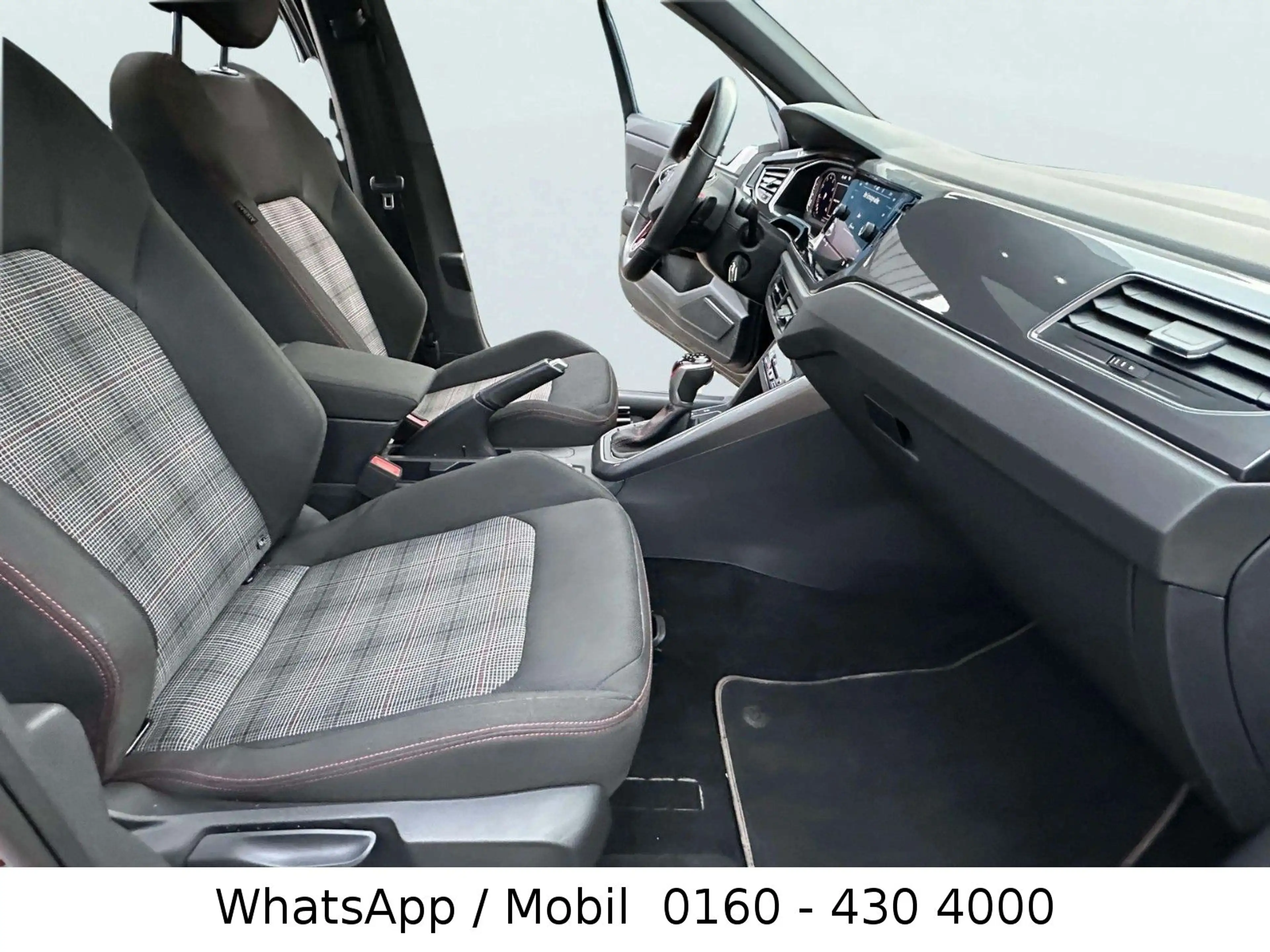 Volkswagen Polo VI GTI DSG PANO nur 46 TKM 152 KW — photo 12