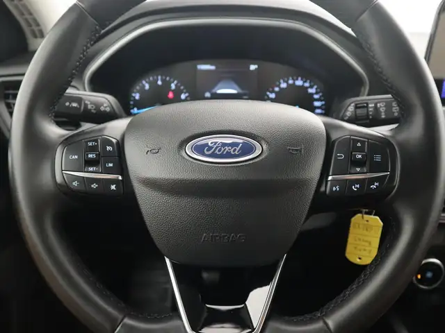 Ford Focus view 14
