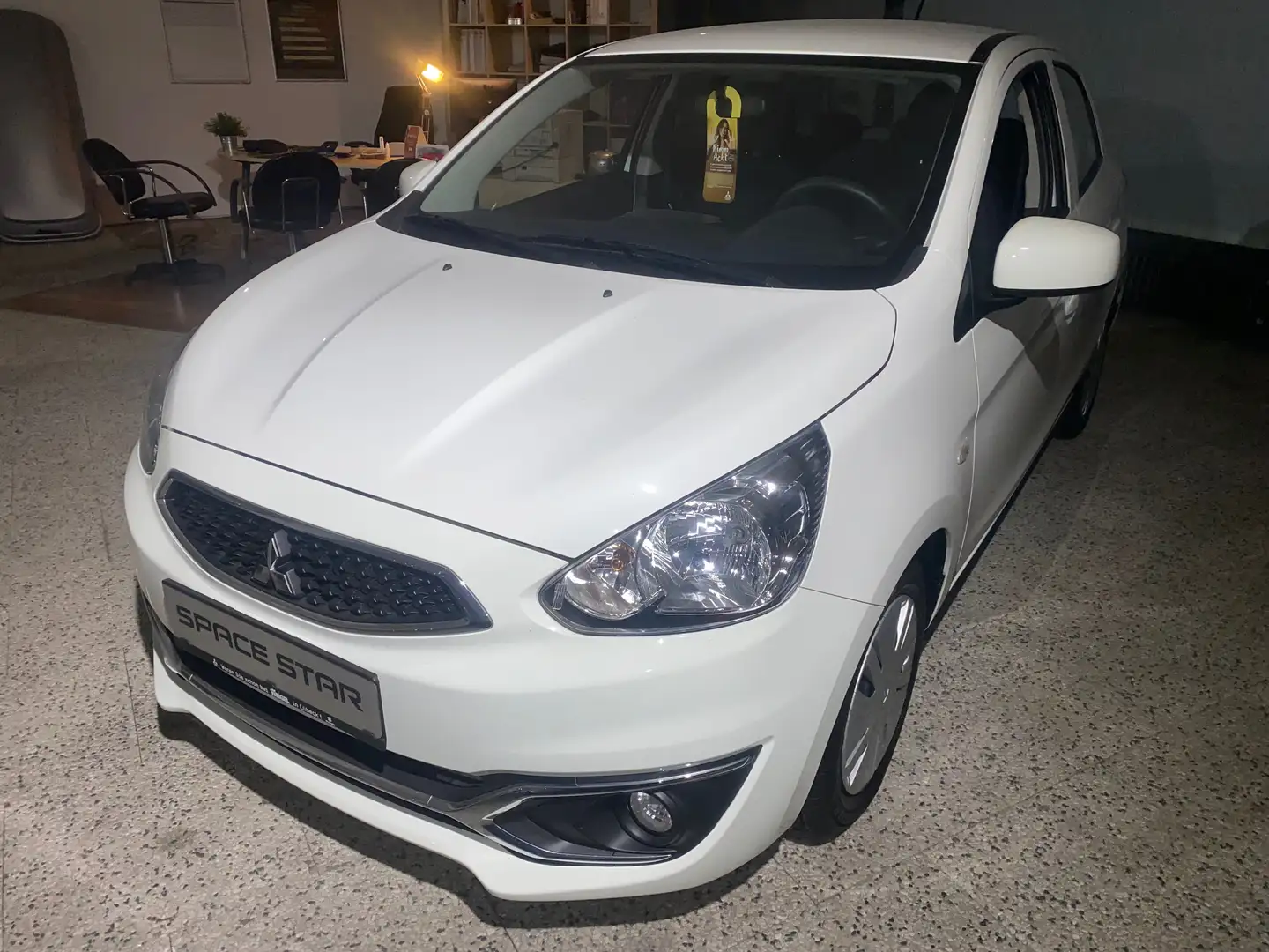 Mitsubishi Space Star Space Star 1.0     NUR 9.900 Km Blanc - 1