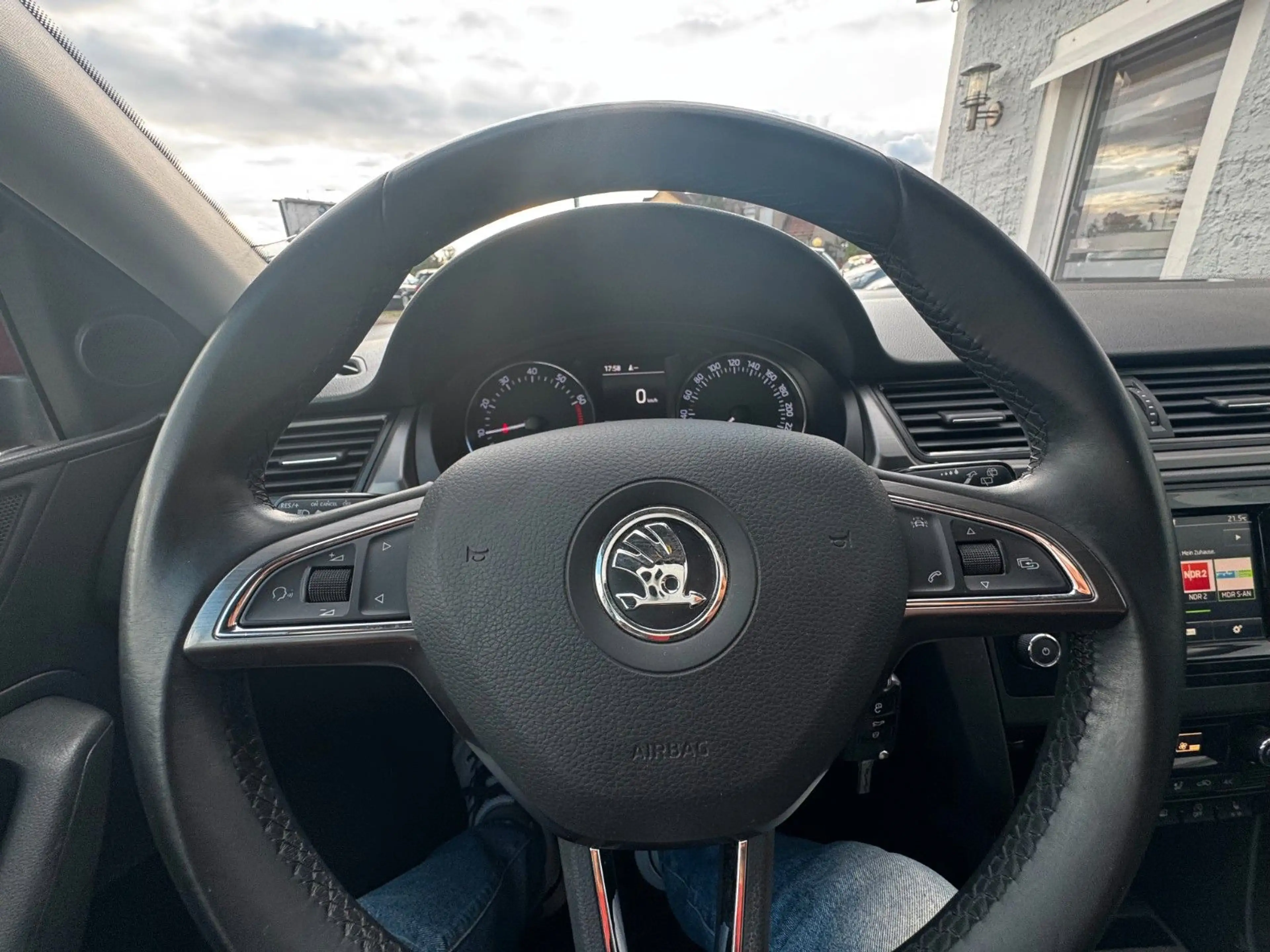 Skoda Rapid/Spaceback Spaceback Joy — photo 13