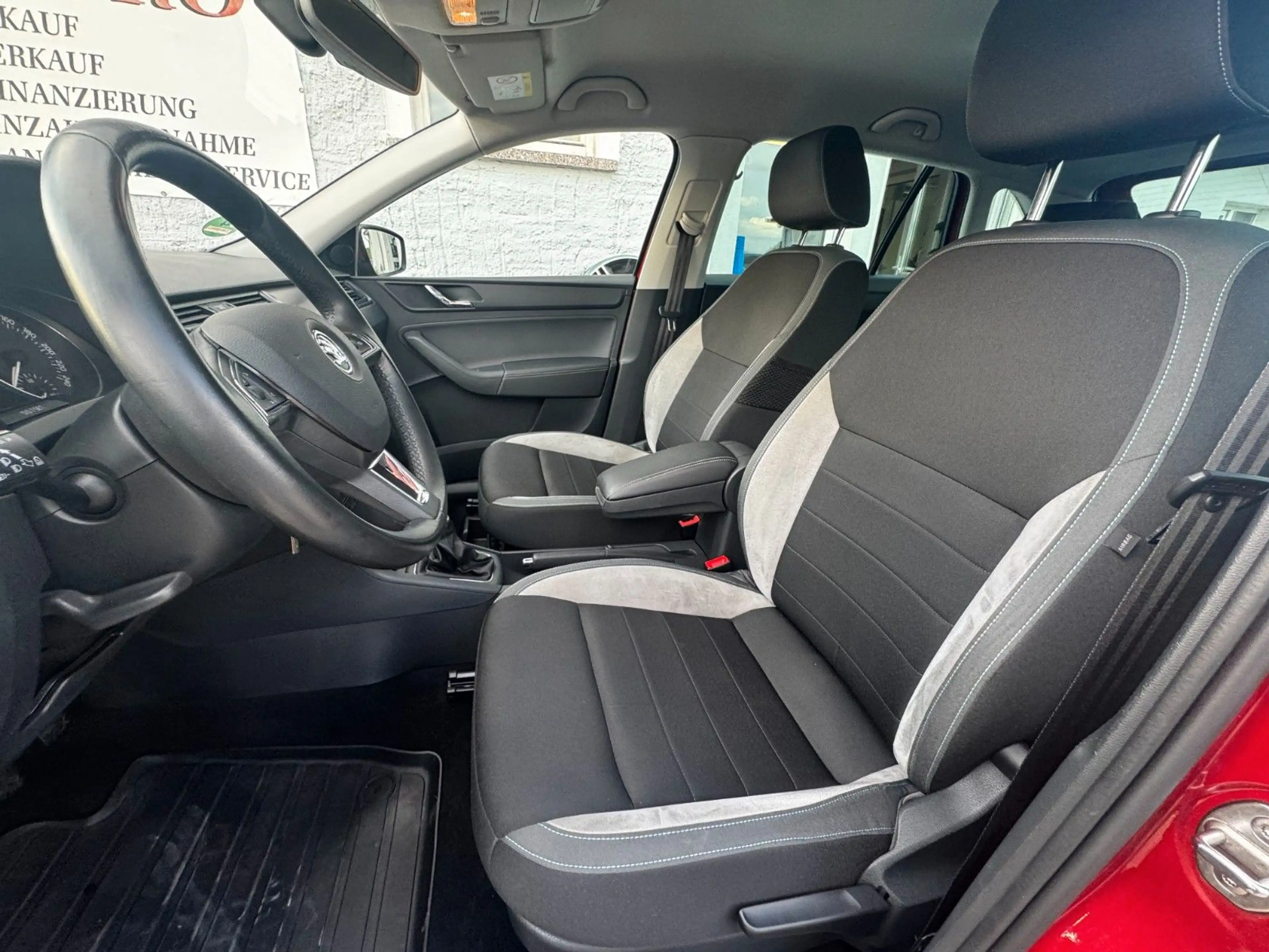 Skoda Rapid/Spaceback Spaceback Joy — photo 11