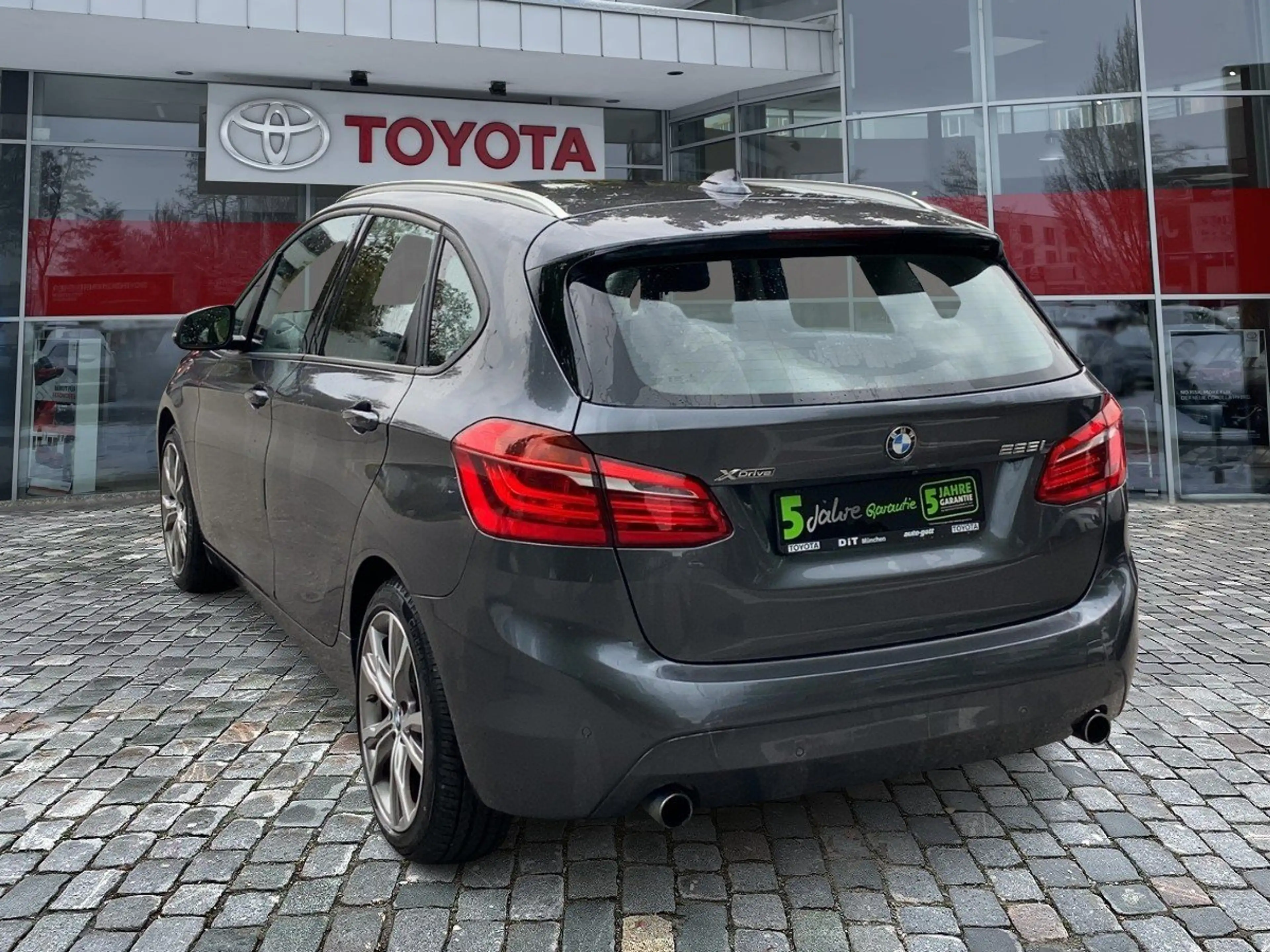 BMW 225 225i Active Tourer xDrive Advantage Line — photo 4