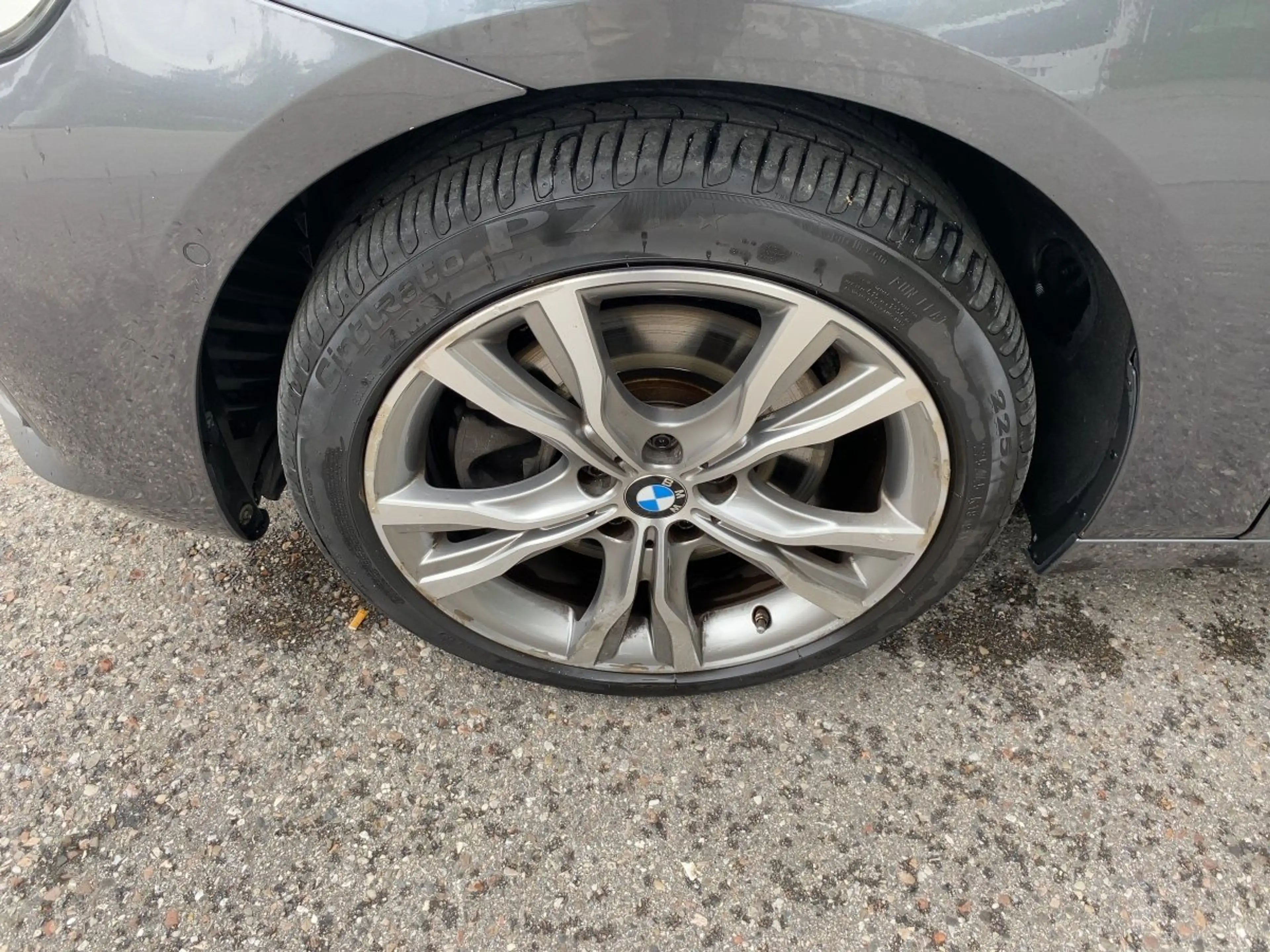 BMW 225 225i Active Tourer xDrive Advantage Line — photo 8