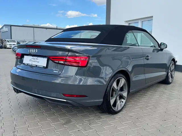 Audi A3 Cabriolet view 6