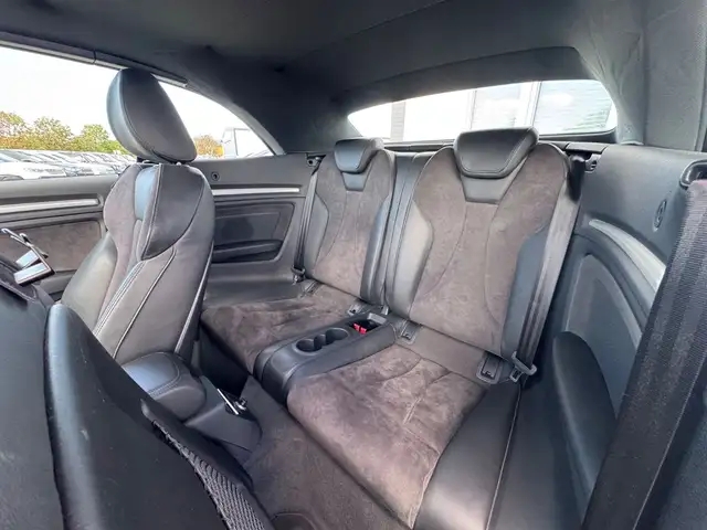 Audi A3 Cabriolet view 18