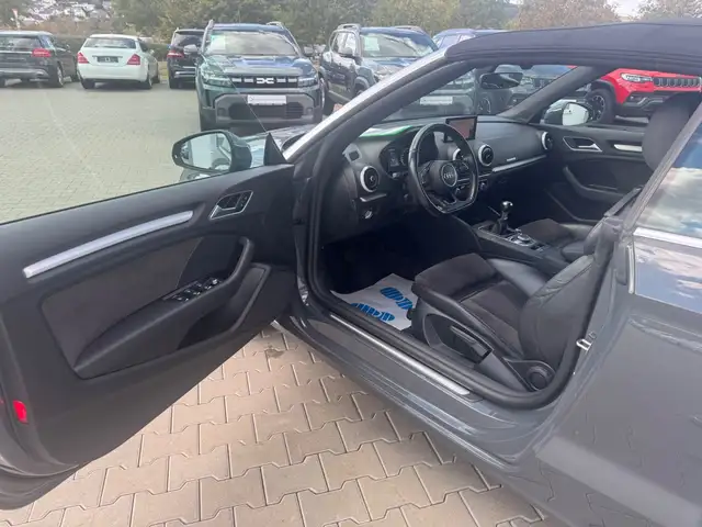 Audi A3 Cabriolet view 8