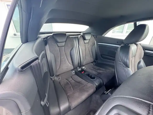 Audi A3 Cabriolet view 19