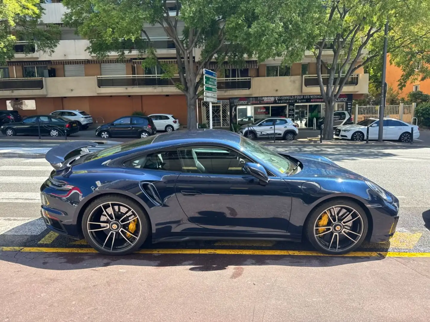 Porsche 992 992 3.8 650 TURBO S Blau - 1