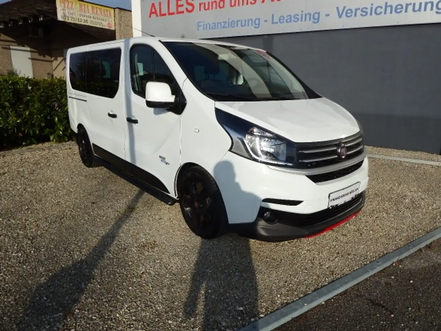Fiat Talento Panorama 3,0t 1,6 EcoJet Twin-Turbo 125 KR Family Weiß - 2