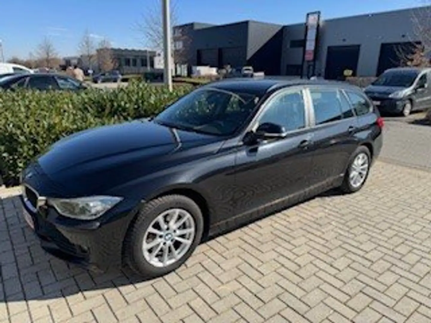 BMW 320 320d GT Zwart - 1