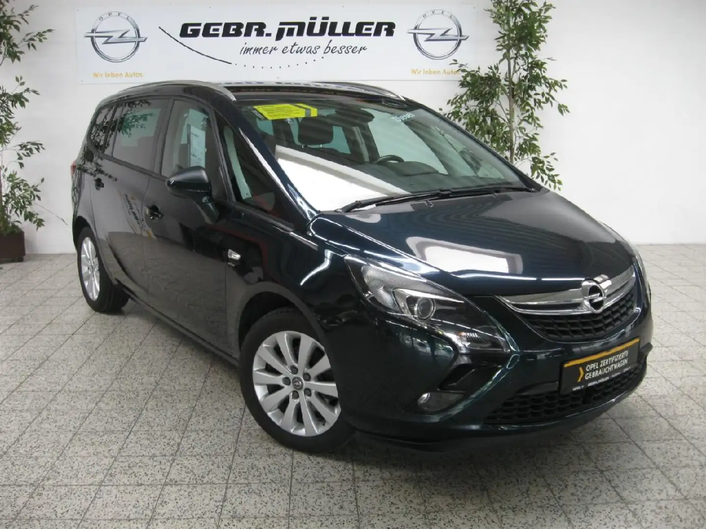 Opel Zafira Tourer Drive Зелёный - 1