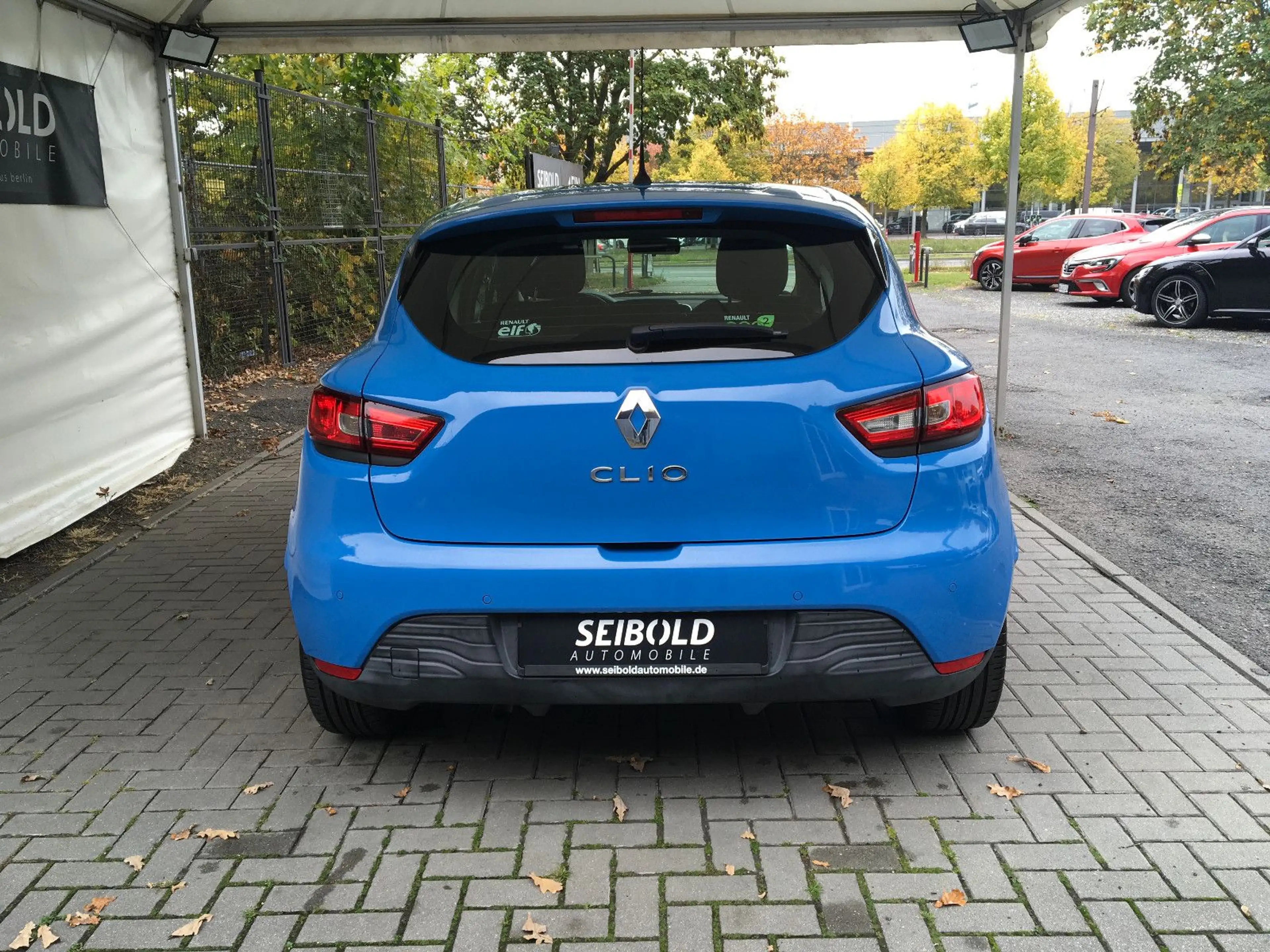 Renault Clio IV 1.2TCE Dynamique/Autom/1.Hd./12Tkm/Tempo — photo 6
