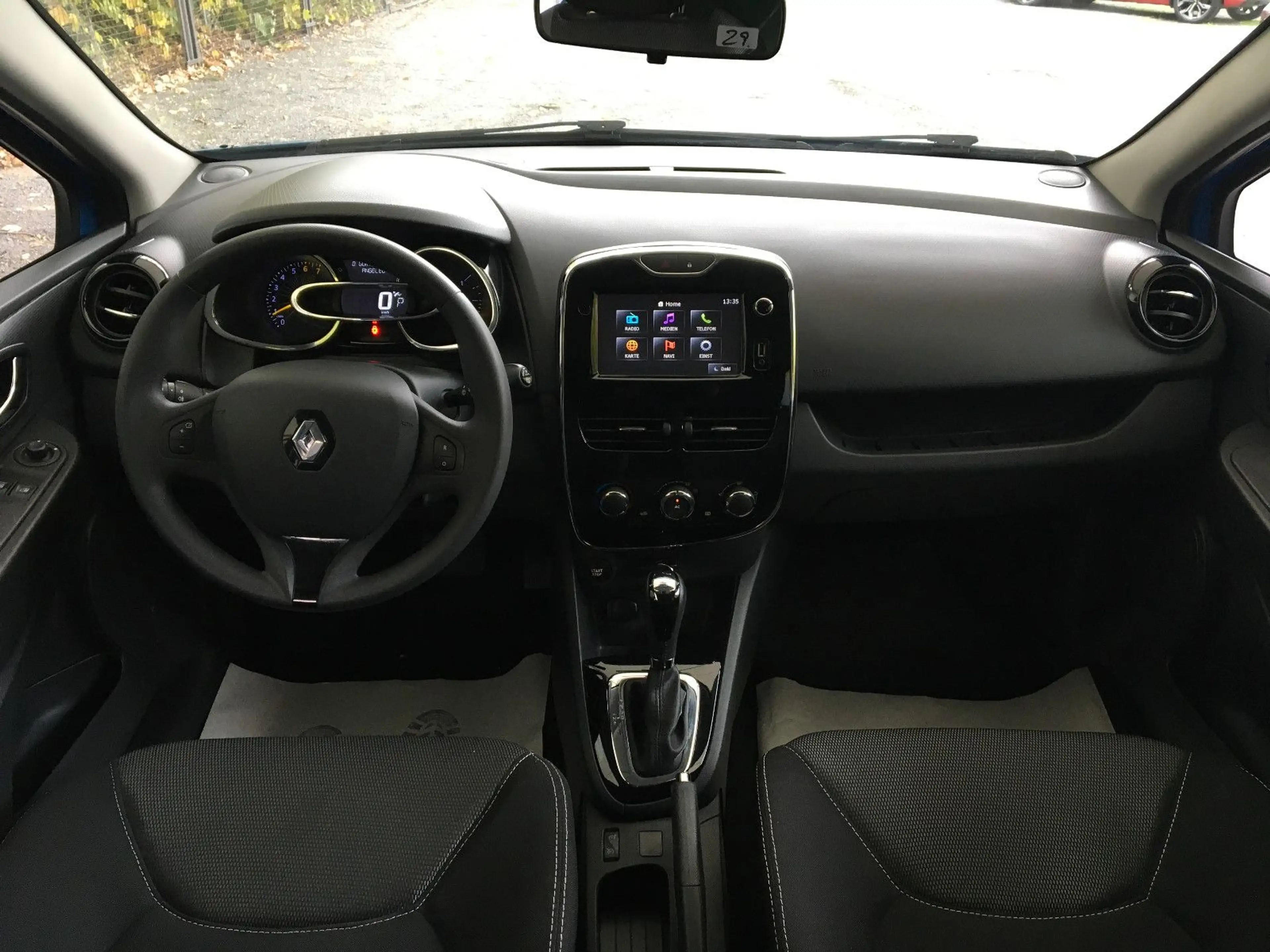 Renault Clio IV 1.2TCE Dynamique/Autom/1.Hd./12Tkm/Tempo — photo 9