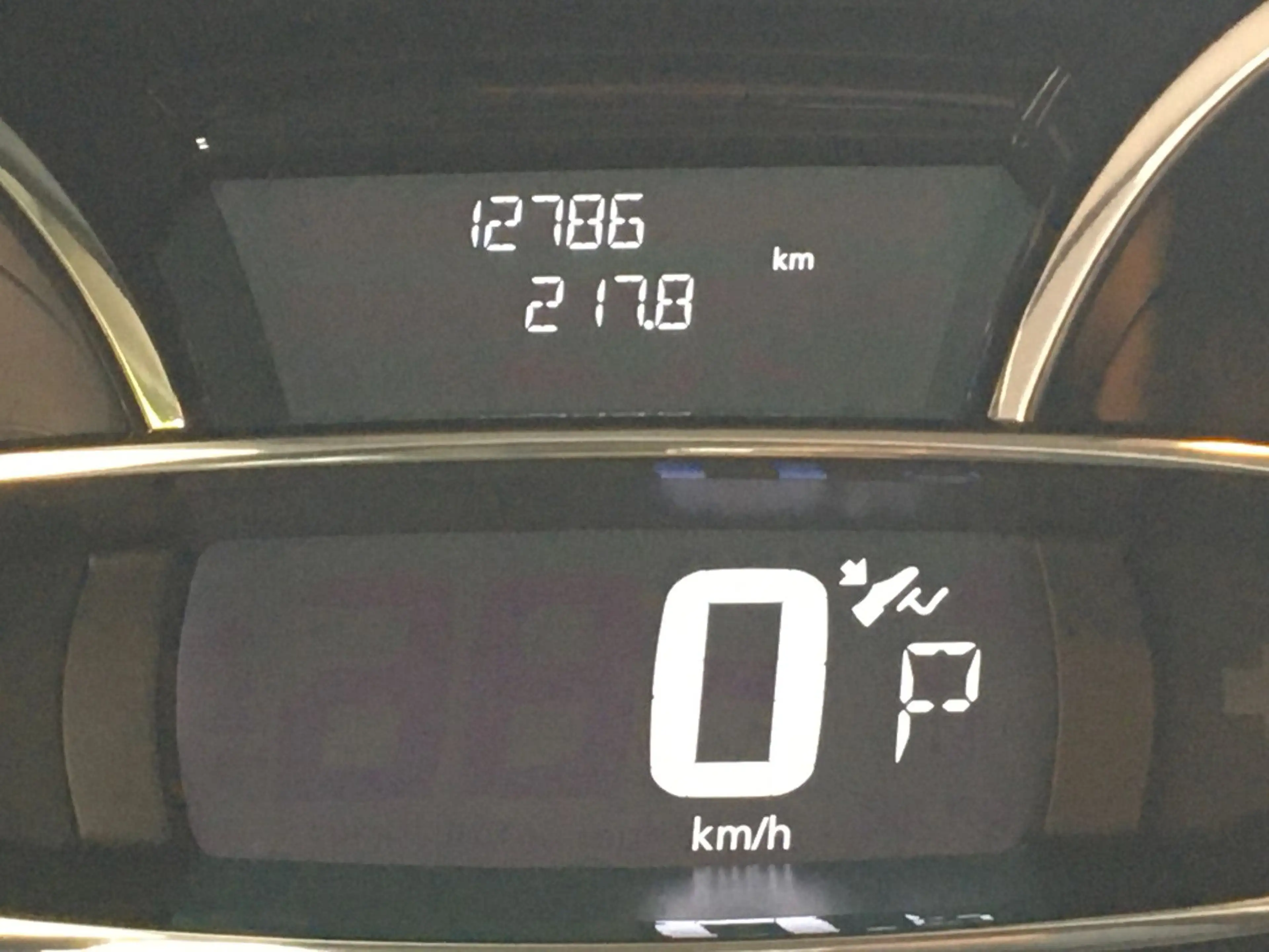 Renault Clio IV 1.2TCE Dynamique/Autom/1.Hd./12Tkm/Tempo — photo 11