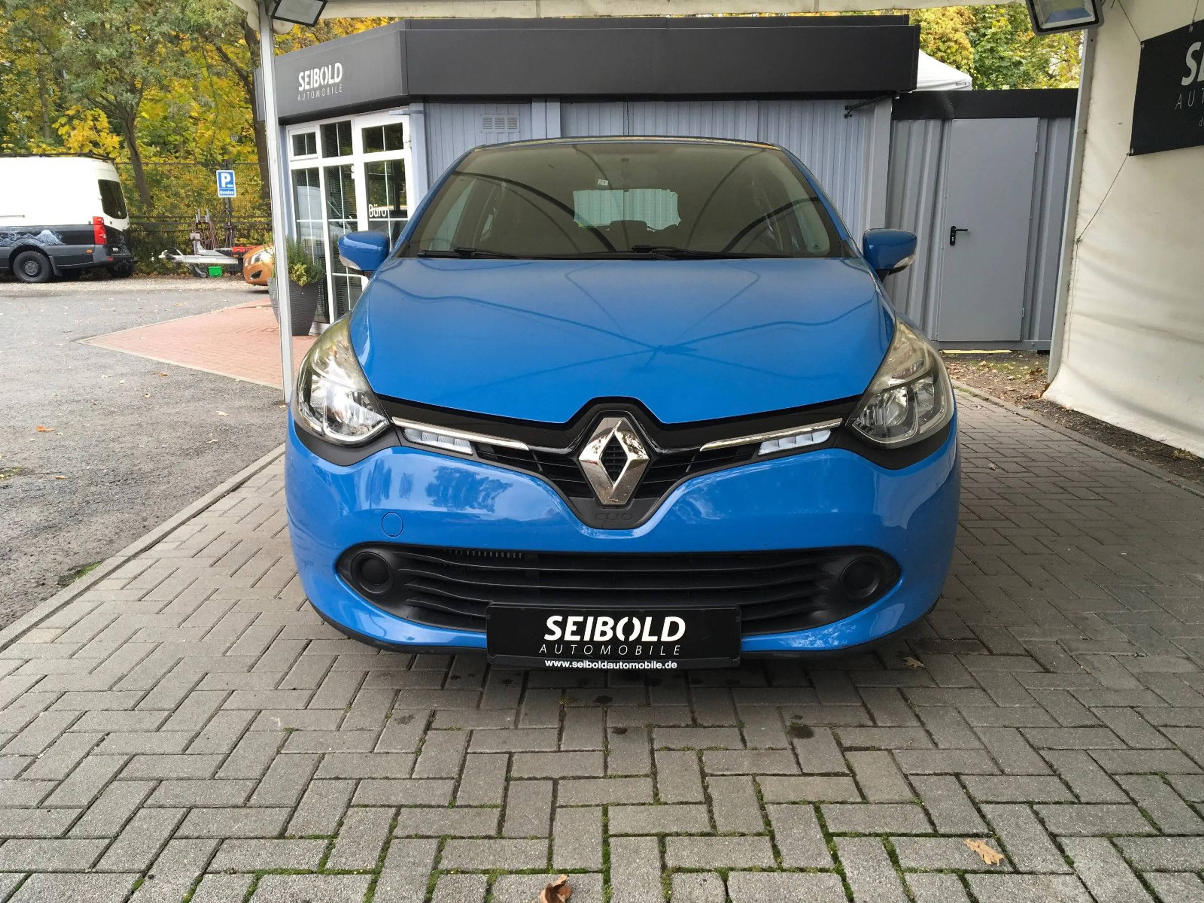 Renault Clio IV 1.2TCE Dynamique/Autom/1.Hd./12Tkm/Tempo — photo 2