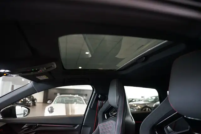 Audi RS3 view 9