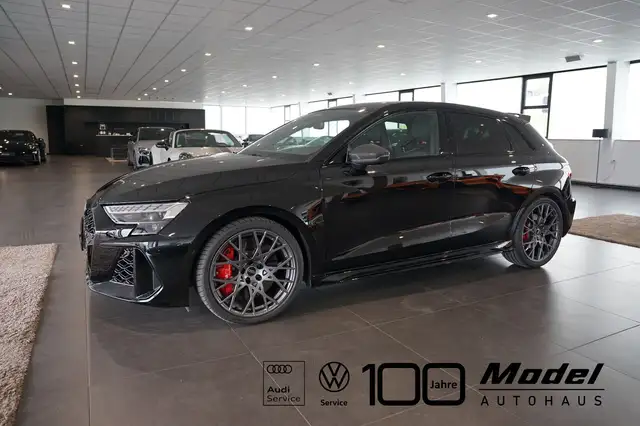 Audi RS3 main image