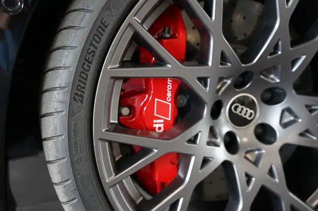 Audi RS3 view 8